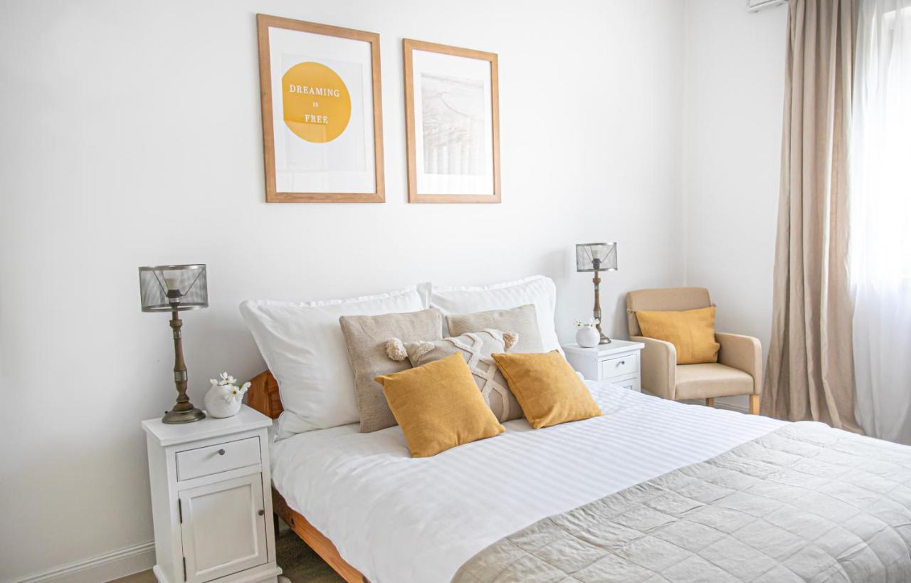 Cozy Airport Apartment Vecses Exterior photo